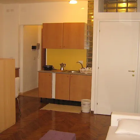 Flat In 1 * Mediolan