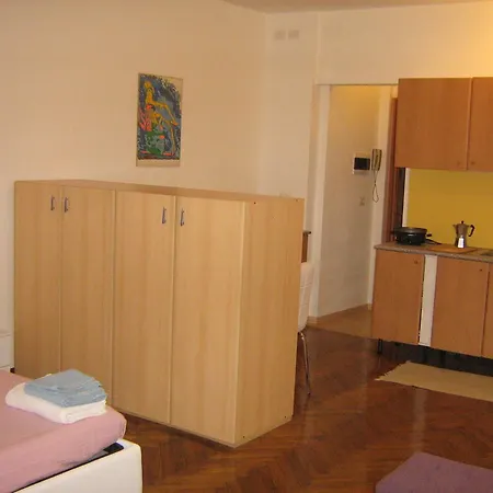 公寓 Flat In 1 米兰
